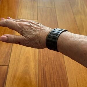 Vintage Style Antiqued bronze Bracelet